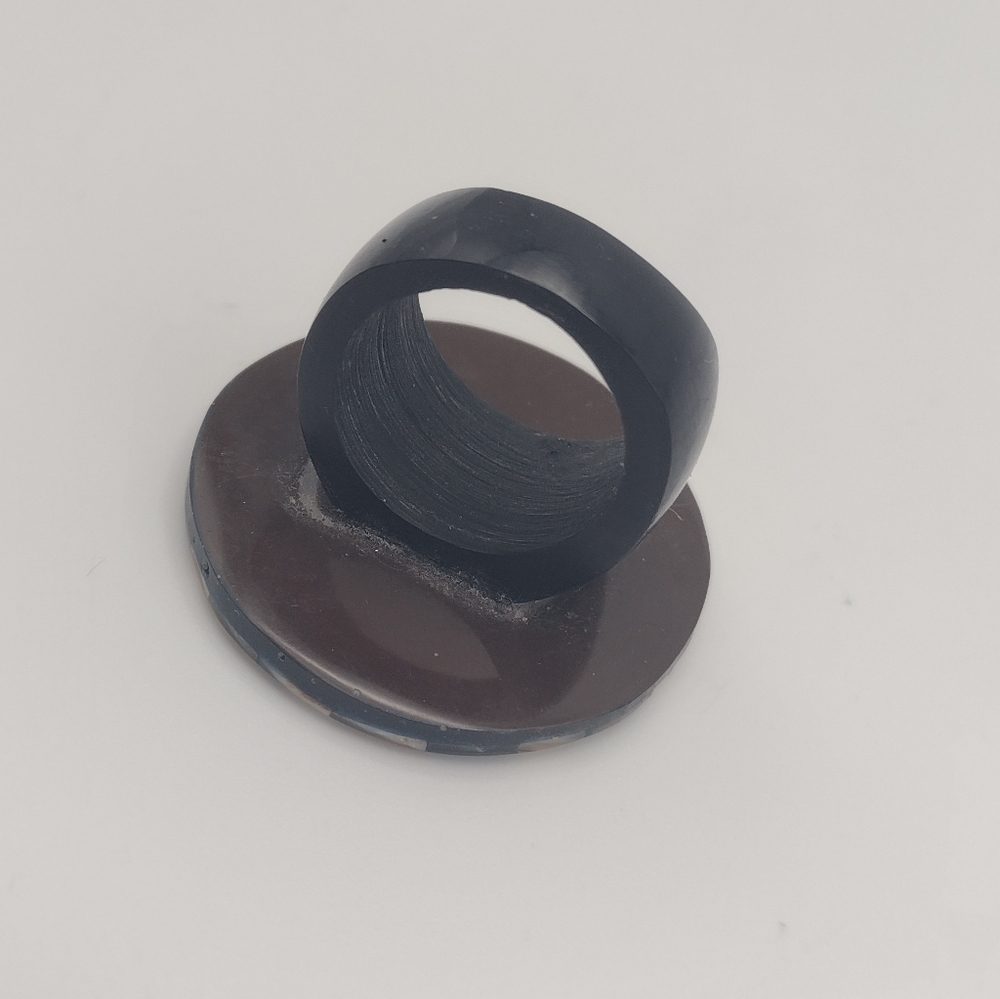 Abalone Mermaid's Ring Natural Shell - Picture 3 of 4